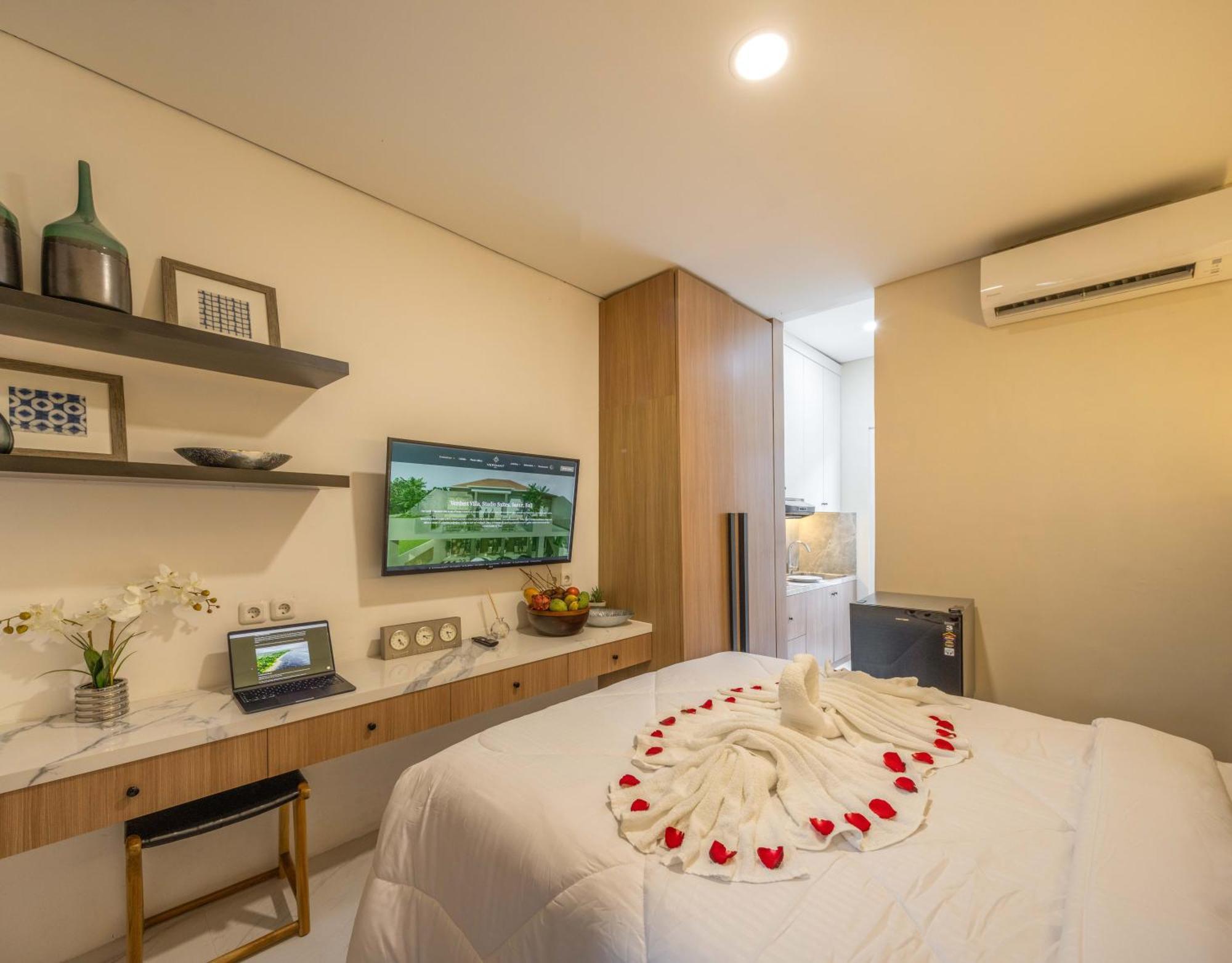 Verdant Bali Sekar Sari Denpasar Exterior foto